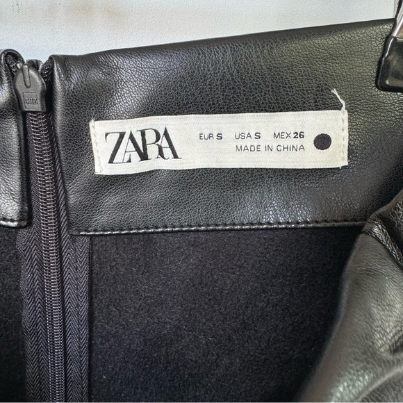 Zara Faux Leather Skirt - Picture 4 of 7